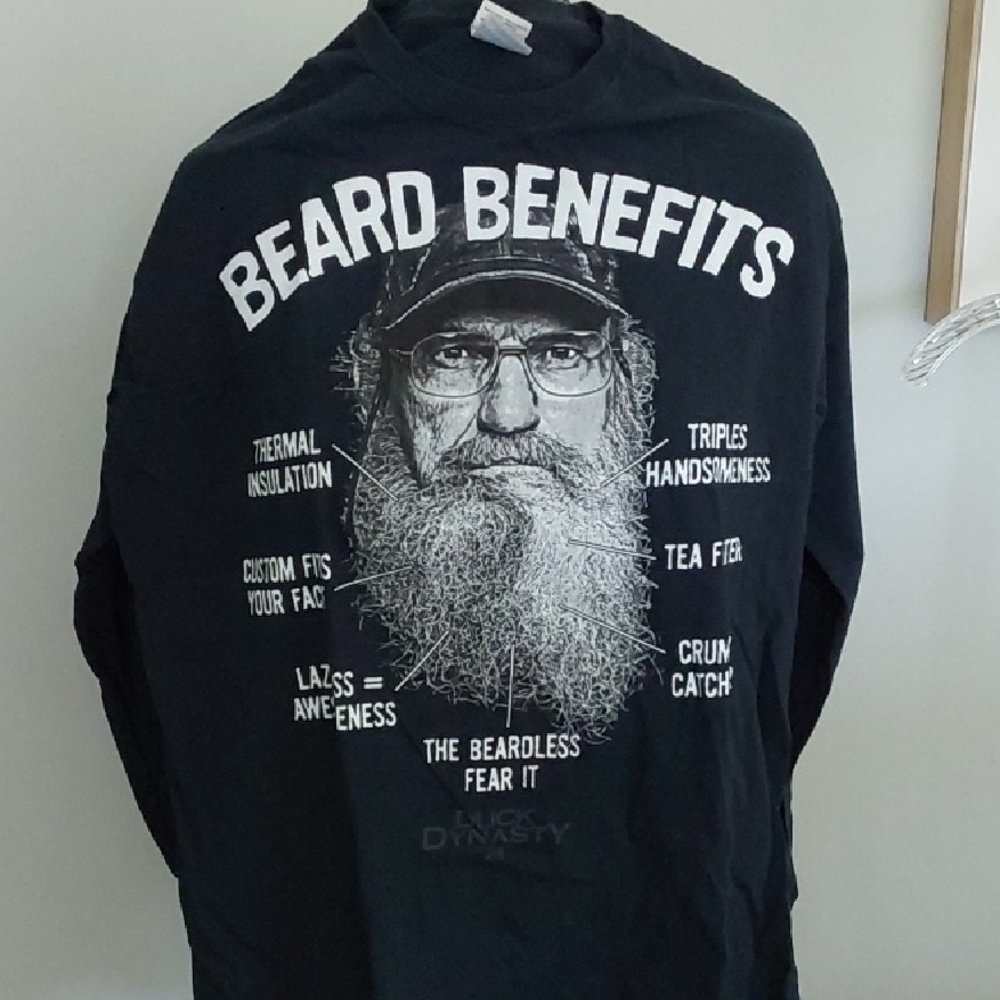 Uncle Si Beard Benefits Long Sleeve Tee
